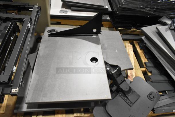 6 pallets of metal pallet racking and gray desk panels in good condition. Pallets contain various office items.