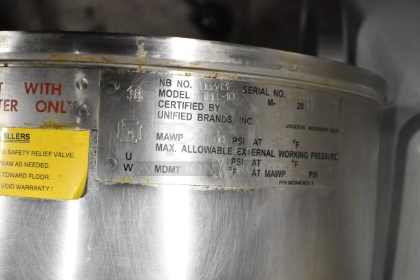 Groen TDB-40 stainless steel 10-gallon steam kettle, commercial casters, 208V, 1 phase. Certification and pressure details visible.