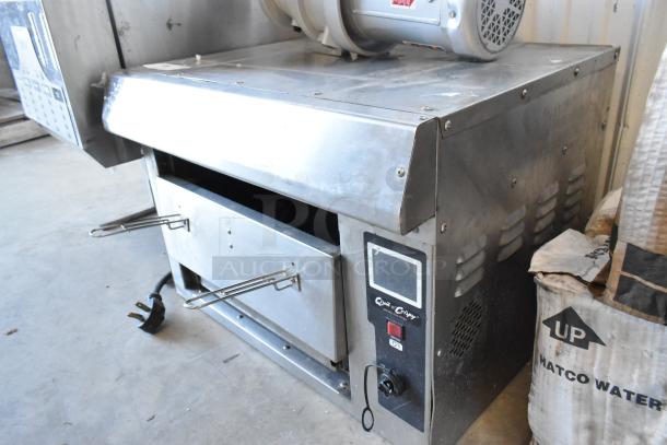 QNC GF5 stainless steel ventless greaseless Quik N Crispy fryer, 208V, 1 phase; features front controls, good condition.
