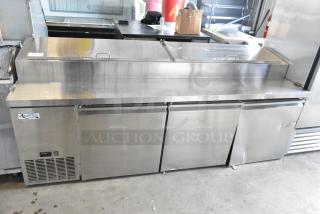 BRAND NEW SCRATCH AND DENT! 2025 Avantco 178SSPPT3 Stainless Steel Commercial Pizza Prep Table. 115 Volts, 1 Phase. - Item #1221027