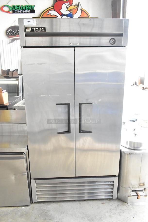 True T-35 stainless steel 2-door reach-in cooler with poly-coated racks. Features 115 volts, 1 phase.