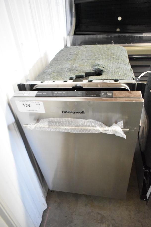 2025 Honeywell HDS18SS 18" stainless steel dishwasher, undercounter, new with scratch and dent, 115V, 1 Phase.