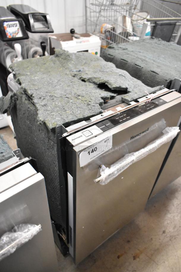 Brand new 2025 Honeywell HDS18SS stainless steel 18" undercounter dishwasher, scratch and dent condition, 115V, 1 Phase.