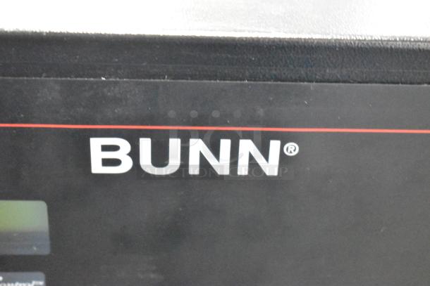 2016 Bunn DUAL SH DBC coffee machine, stainless steel, dual brewers, hot water dispenser, 2 metal baskets, 2 servers.