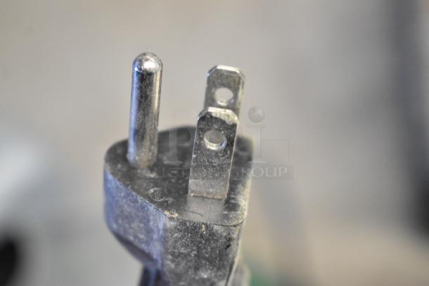 Close-up of a 2020 AvaMix 928BASEFP34 food processor power plug, 120 volts, 1 phase.