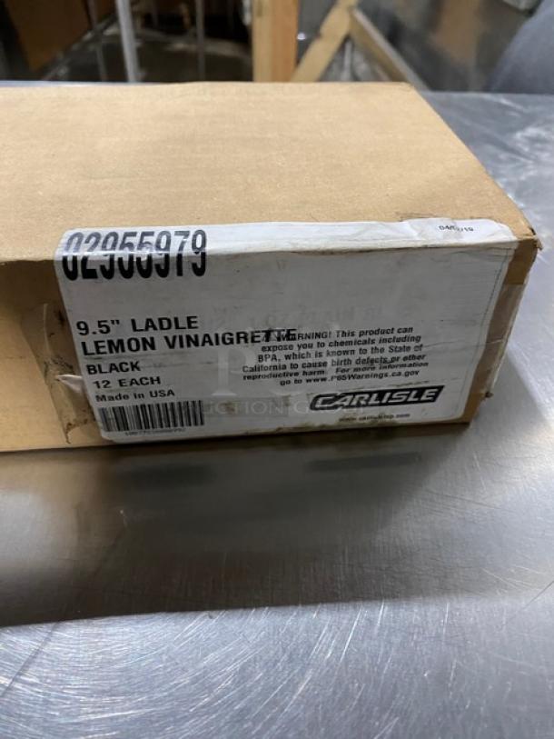Carlisle 9.5" Lemon Vinaigrette Ladle, Model 02955979, brand new in box, black, commercial use, made in USA.