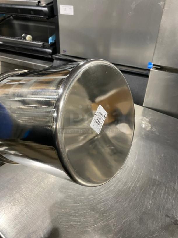 Winco stainless steel Bain Marie pot, model BAM-8.25, new condition, commercial-grade with label on bottom.