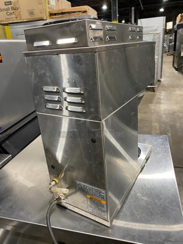 Bunn CDBCP35 stainless steel commercial coffee brewer with two top warmers, Model: CDBCP35, SN: CDBC054438, in good condition.