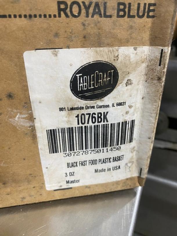 TableCraft Commercial Black Fast Food Plastic Basket, Model 1076BK, new condition, 36 count.