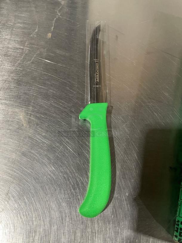 Dexter Russell EP516HG 6" deboning knife, stainless steel, hollow ground, with a green grip handle, new condition.