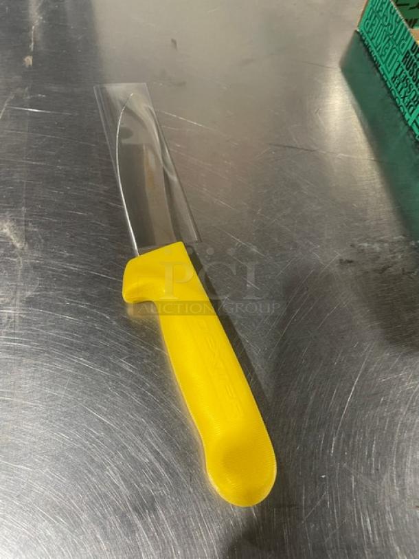 Dexter Russell Sani-Safe stainless steel sheep/lamb skinner, model SL12514, new condition, with yellow grip handle.