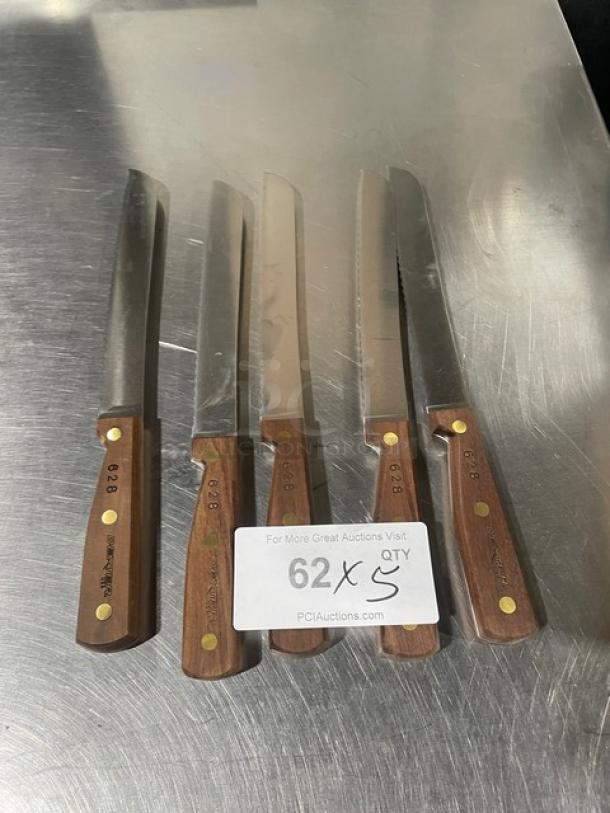 Dexter Russell 8" bread knives, model 628, with wooden grip handles. New condition. Set of 5.