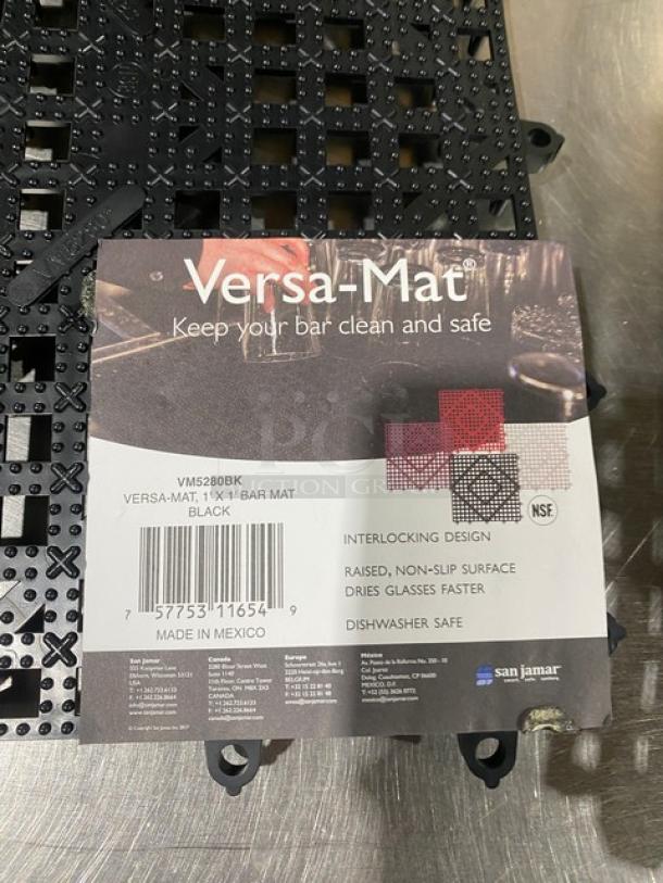 San Jamar Versa-Mat VM5280BK black bar mat, 1'x1', interlocking design, raised non-slip surface, dishwasher safe, new condition.