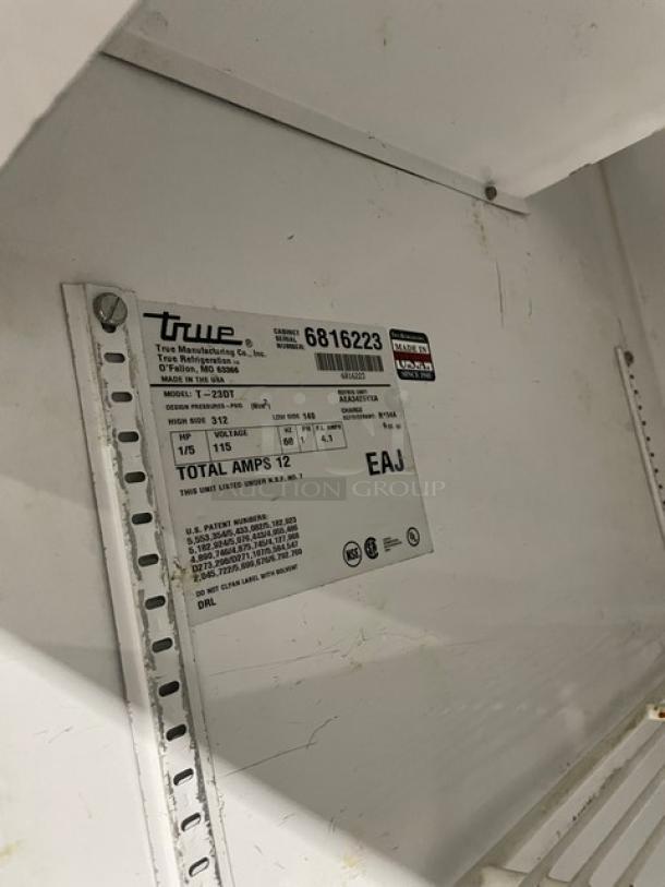 True Split HALF/HALF Cooler/Freezer Combo, Model T23DT, serial 6816223, 115V 1 Phase, on casters, label visible.