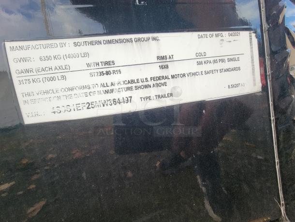 2021 SDG 20' Mobile Ghost Kitchen trailer label, showing manufacturer, GVWR 6350kg, GAWR 3175kg, and VIN details.