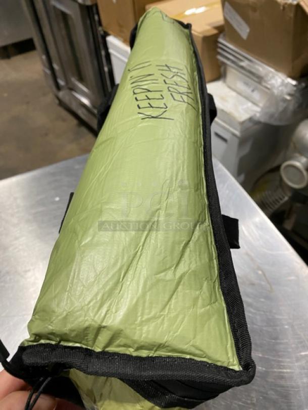 New green insulated fast food delivery bag, "Keepin' It Fresh" text, durable construction, commercial quality.