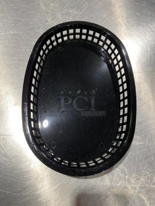 Tablecraft Commercial Black Oval Platter, Model 1076BK, New Condition, Durable Plastic Basket for Fast Food Use.