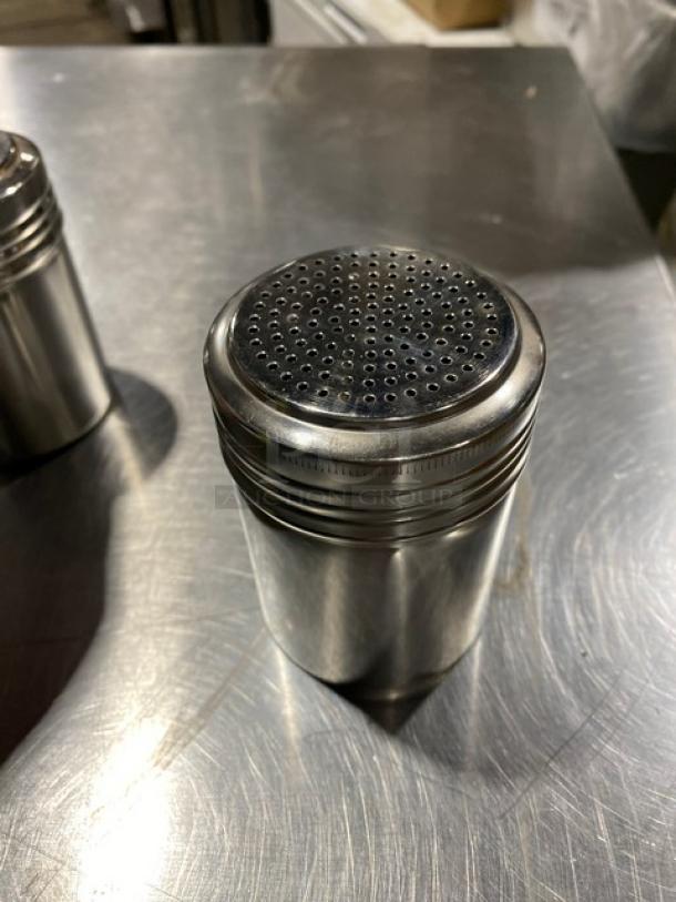 ABC Commercial stainless steel 10 oz dredge/shaker, Model SSD-12, new condition, perforated lid.