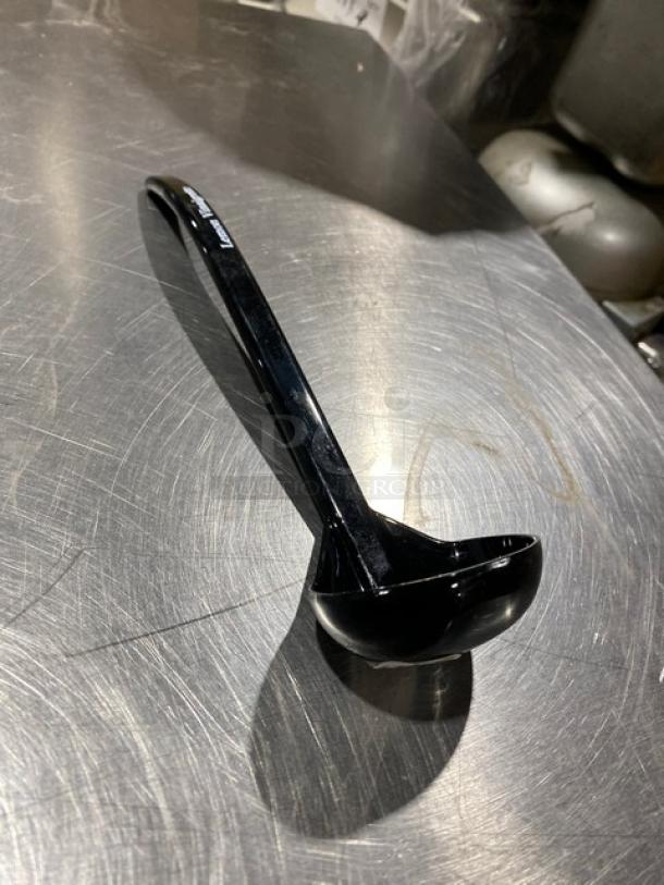 Carlisle black lemon vinaigrette style ladle, model 02955979, 9.5", new condition, durable commercial use.