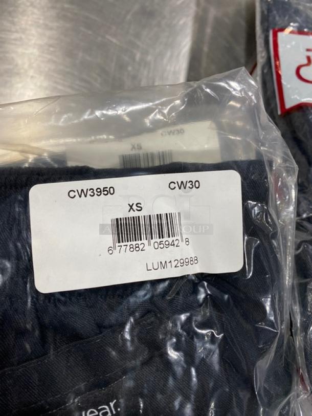 NEW Chefwear CW3950-CW30 Low-Rise Women's Chef Pants, Black, XS. Packaged with visible label, perfect condition.