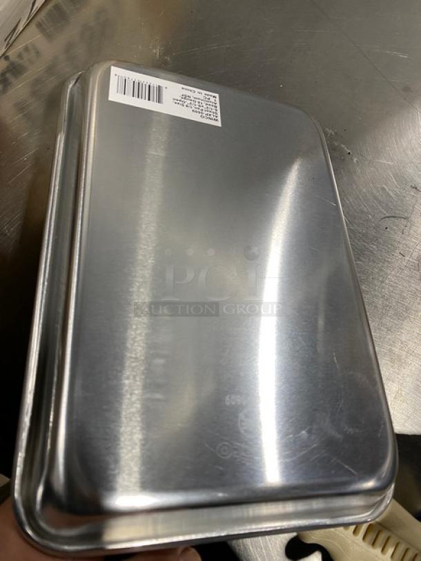 New Winco ALXP-0609 aluminum 1/8-size bun sheet pan, open bead design, pristine condition, model ALXP0609 label visible.