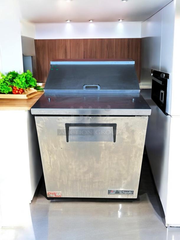 True TSSU-27-08 stainless steel prep table, 1-door, tested, working, 115V, Chef's Toys label, ideal for sandwiches/salads.