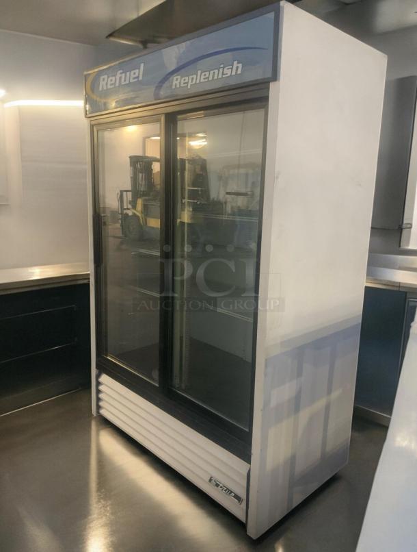 True GDM-45 double glass door merchandiser refrigerator, prime condition, 115V, fully tested and working, by True Manufacturing Co.