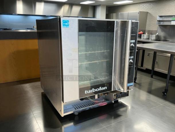 Moffat G32D5 commercial gas convection oven, full-size, 5-pan capacity, digital controls, tested and working, stainless steel.