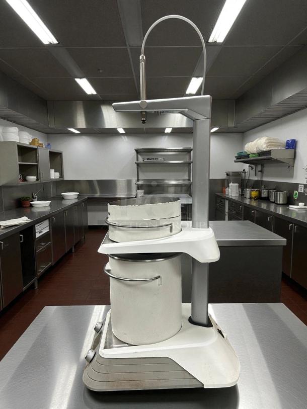 Brew Bomb ACE Brewer, 5-gallon capacity, tested and working, in good condition. Features stainless steel components.