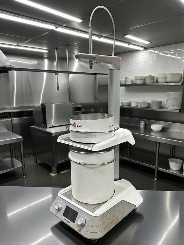 Brew Bomb ACE Brewer, 5-gallon capacity, tested and working. Features include stainless steel construction and advanced brewing controls.