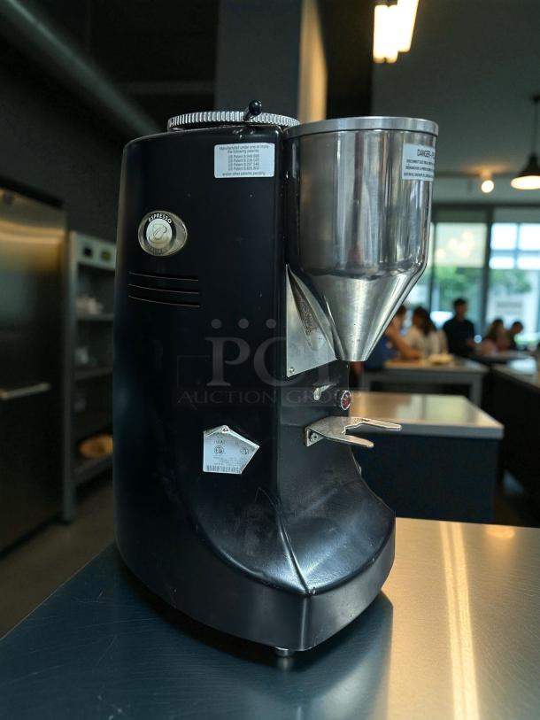 Mazzer 2844RSE Robur S electronic espresso grinder in great condition, tested and working, with visible labels and control dial.