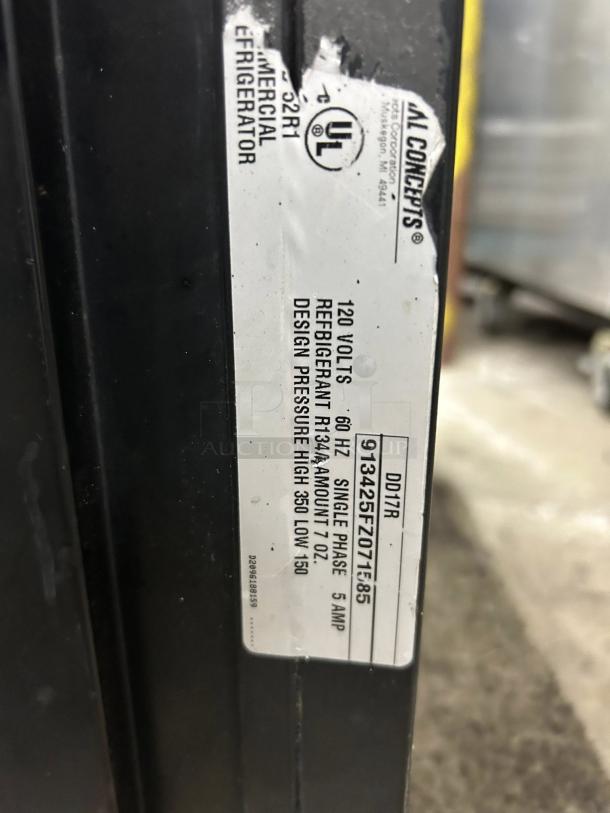 Structural Concepts DD17R display case label, 120V, 60Hz, single-phase, 5A. Excellent condition, tested, working.