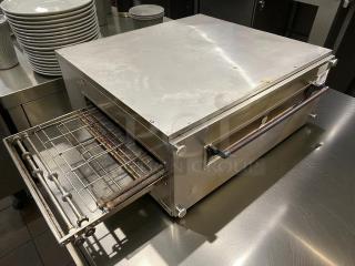 XLT Owens XLT3255 countertop natural gas conveyor oven, stainless steel, single deck, tested, working condition.
