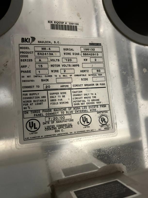 Label of BKI MM-4 hot deli display, serial 106132, 120V, 15A, 2KW, UL listed, dated 7/20/00. Implies tested working condition.