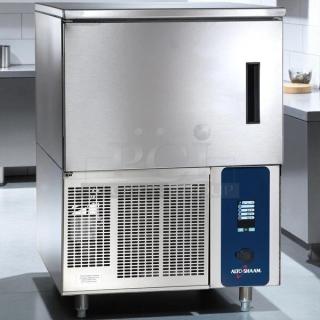 Alto-Shaam QC3-3 Quickchiller, 27" countertop blast chiller, 36lb capacity, stainless steel, tested and working condition.