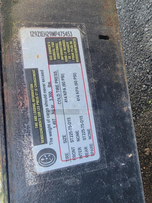 2021 Quality 16' food trailer tire and loading specification label, VIN: 1Z9Z1EH29MP475453, showing tire size and pressure.