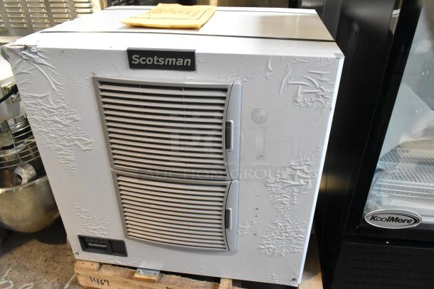 2025 Scotsman MC1030SA-32A Prodigy Elite Ice Machine, 1077 lb. capacity, scratch and dent condition, 30" width.