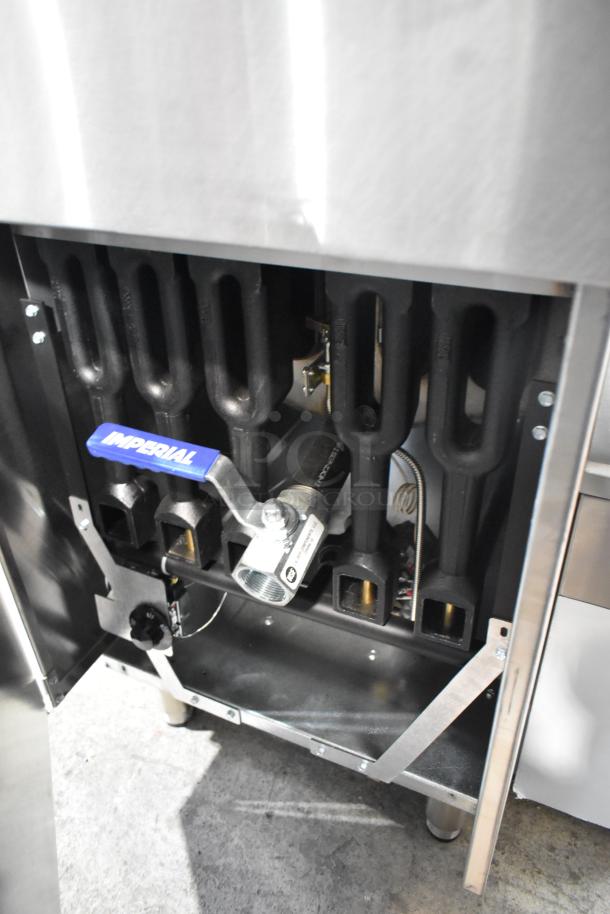 Imperial IFS-75 stainless steel commercial gas fryer, 175,000 BTU, with 2 metal baskets. New, scratch and dent condition.