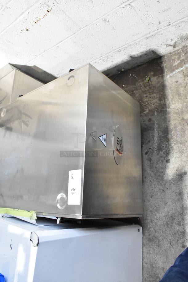 Stainless steel CPG 351ICOED commercial countertop electric conveyor pizza oven, scratch and dent, brand new, no belt.