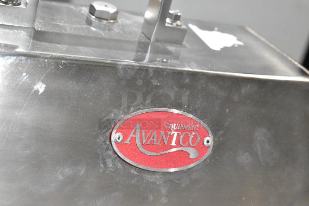 Brand new Avantco 177MG22R stainless steel meat grinder, #22, with minor scratches. Includes reverse function, 110V.