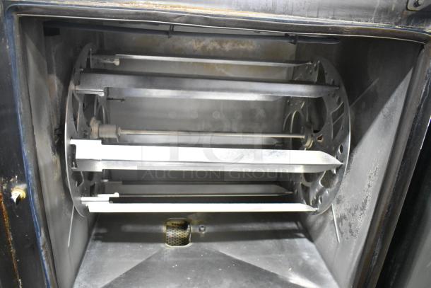 Alto Shaam AR-7T electric rotisserie oven, stainless steel, self-cleaning, 208V, 1 phase, commercial use, interior view.
