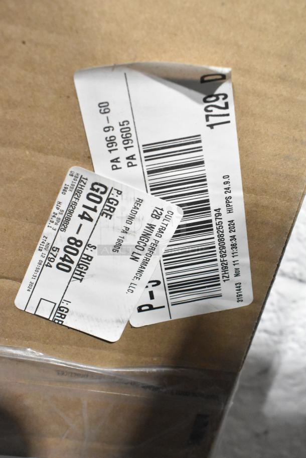 Brand new Siffron Magnetic Fast Track with clips in a box. Visible shipping labels and item codes.