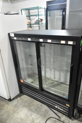 True GDM-41SL-54-LD Metal Commercial 2 Door Reach In Cooler Merchandiser w/ Poly Coated Racks. 115 Volts, 1 Phase. Tested and Working! - Item #1221914