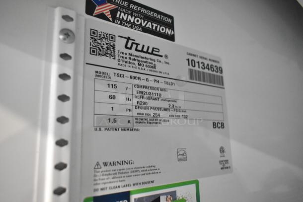 Label of 2021 True TSCI-600R-G-PH cooler, 115V, 1-phase. Details model, refrigerant R290, and made in USA.
