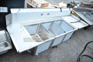 BRAND NEW SCRATCH AND DENT! Regency 600DDTS384RT 16-Gauge 7' Soiled / Dirty Dish Table with 3-Compartment Sink - 16