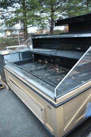 Killion Metal Commercial Open Grab N Go Merchandiser, 208/230 Volts, 1 Phase, shows wear, outdoor setting, no visible tags.