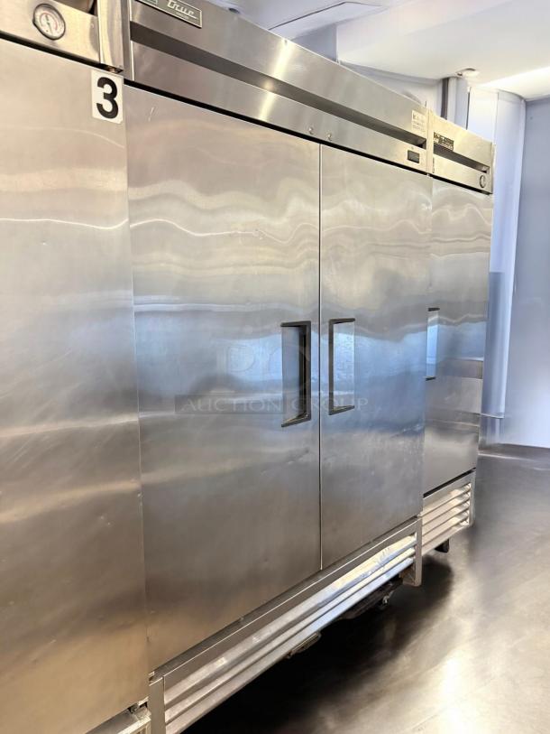 True T-49F-HC 2-Door Commercial Freezer in outstanding condition, stainless steel, 115V, fully tested and working.
