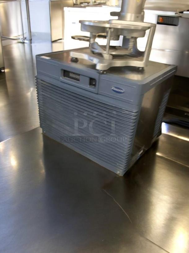 Follett HCC1410AJS Chewblet Ice Machine, 208–230V, prime condition, fully tested. Brand logo visible.