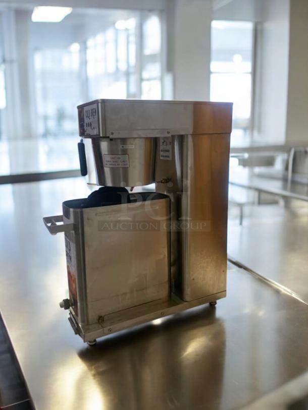 Newco CLDBR-3.5G commercial cold brew dispenser in prime condition, 120V, fully tested and working, stainless steel finish.