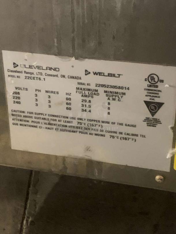 Flawless Cleveland 22CET6.1 electric countertop steamer, fully tested, 208/220/240V, with manufacturer label visible.